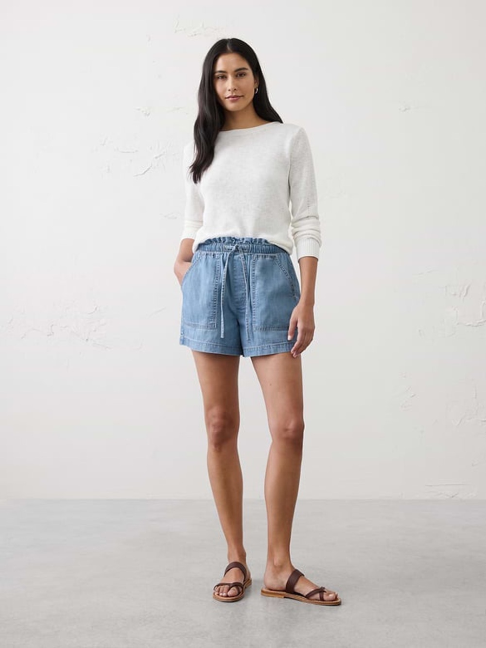 Banana Republic MID-RISE SUMMERWEIGHT DENIM PULL-ON SHORT